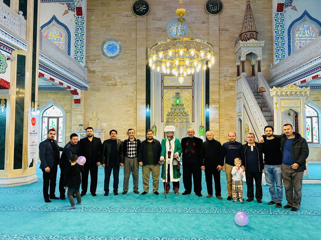 Nasreddin Hoca çocuklarla bir arada | Edirne Ahval Gazetesi WhatsApp Image 2023 12 02 at 19.16.33 | Edirne Ahval Gazetesi