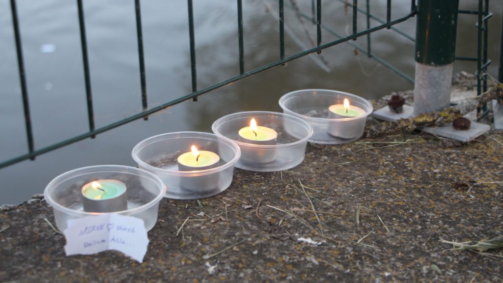 Kakava’nın dilekleri Tunca Nehri’ne bırakıldı | Edirne Ahval Gazetesi WhatsApp Image 2024 05 06 at 08.33.30 | Edirne Ahval Gazetesi