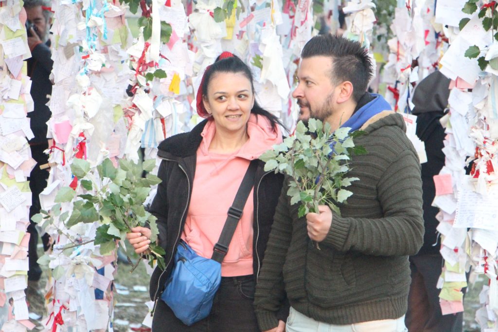 Kakava’nın dilekleri Tunca Nehri’ne bırakıldı | Edirne Ahval Gazetesi WhatsApp Image 2024 05 06 at 08.34.31 | Edirne Ahval Gazetesi