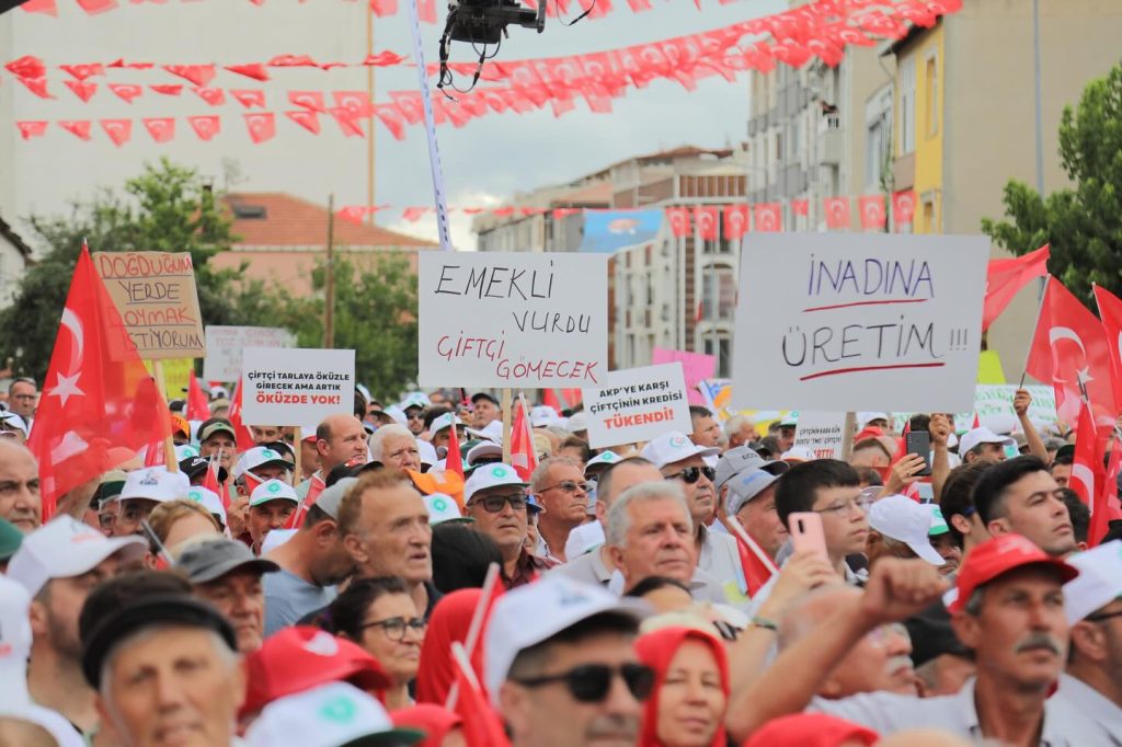 Özel’den buğday fiyatına traktörlü protesto | Edirne Ahval Gazetesi 417460100 17869814076109696 822401778837589989 n | Edirne Ahval Gazetesi