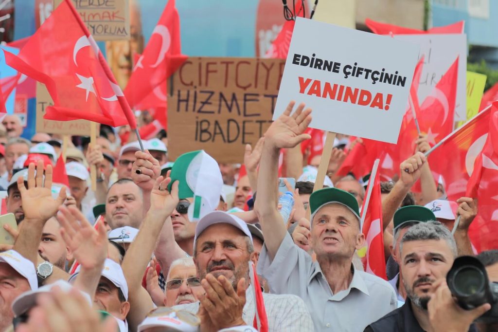 Özel’den buğday fiyatına traktörlü protesto | Edirne Ahval Gazetesi 448276197 17869814067109696 6602478264134727658 n | Edirne Ahval Gazetesi