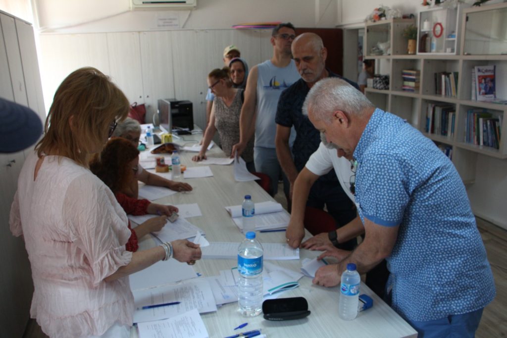 Çifte vatandaşlar sandık başında | Edirne Ahval Gazetesi WhatsApp Image 2024 06 09 at 12.05.53 2 | Edirne Ahval Gazetesi