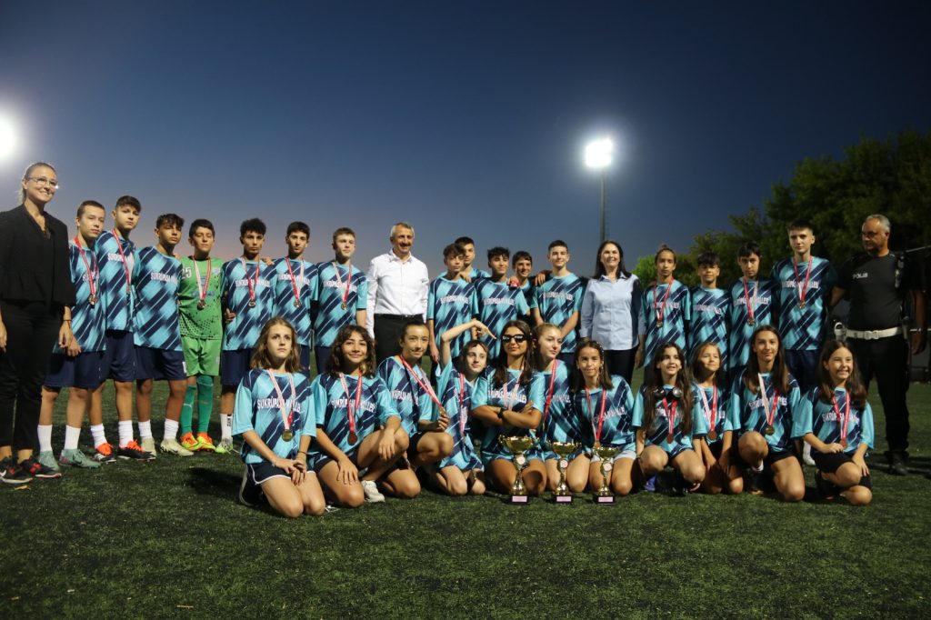 Yaz Mahalle Ligi’ne şampiyon Sarıcapaşa! | Edirne Ahval Gazetesi WhatsApp Image 2024 08 29 at 21.23.44 | Edirne Ahval Gazetesi