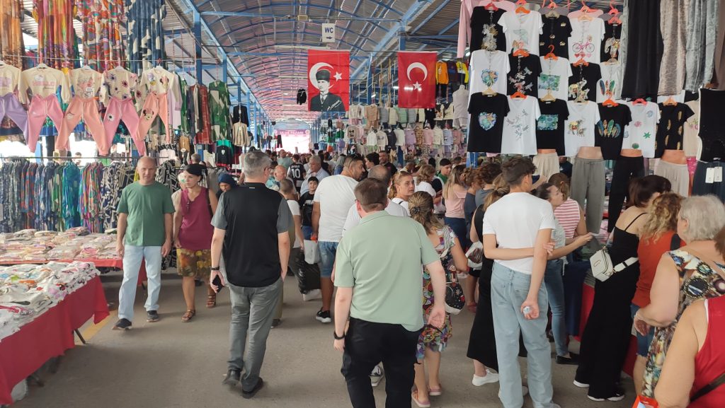 Komşu 'Ulus'u özlemiş | Edirne Ahval Gazetesi WhatsApp Image 2024 09 06 at 20.36.27 | Edirne Ahval Gazetesi