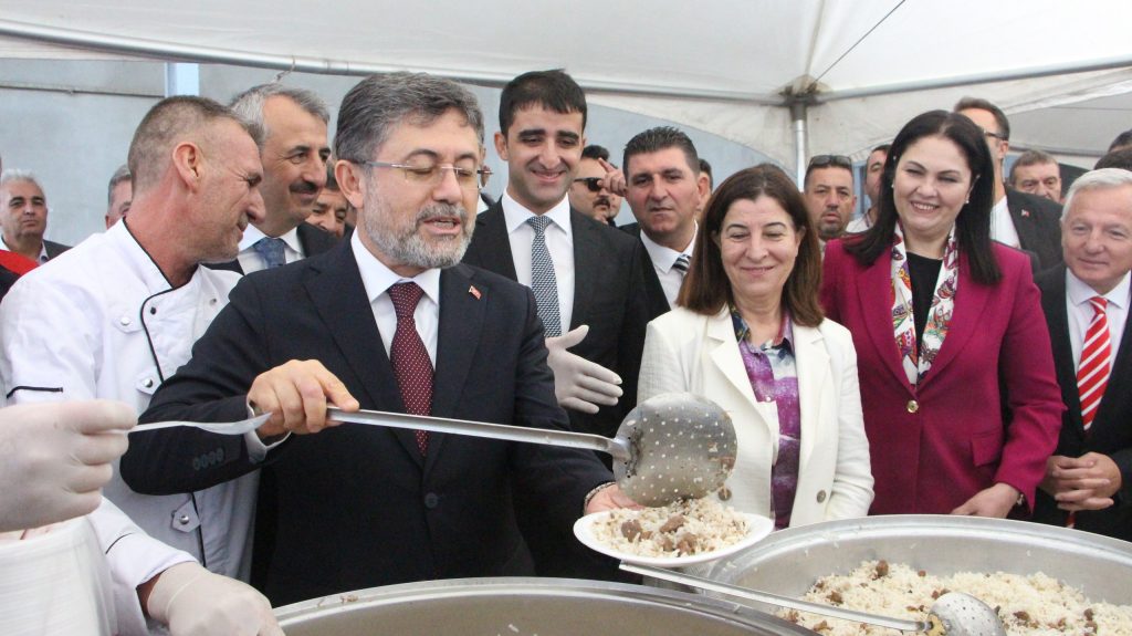 Bakan Yumaklı; ‘Çeltikte 980 bin ton rekolte bekliyoruz’ | Edirne Ahval Gazetesi photo 6001100465896538676 w | Edirne Ahval Gazetesi