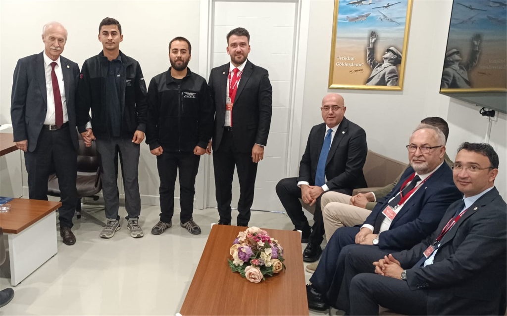 Rektör Hatipler'den BAYKAR tesislerine ziyaret | Edirne Ahval Gazetesi 6364e3ae f0ff 404b bba4 46e9af3a414a | Edirne Ahval Gazetesi