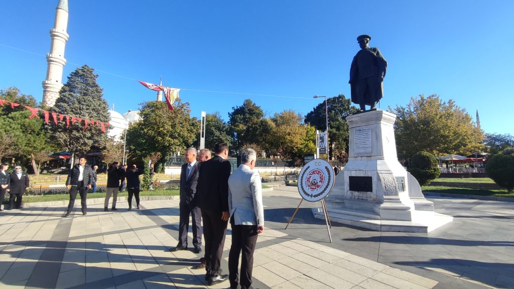 Demokrasinin temel taşı muhtarların günü! | Edirne Ahval Gazetesi WhatsApp Image 2024 10 19 at 15.22.13 | Edirne Ahval Gazetesi