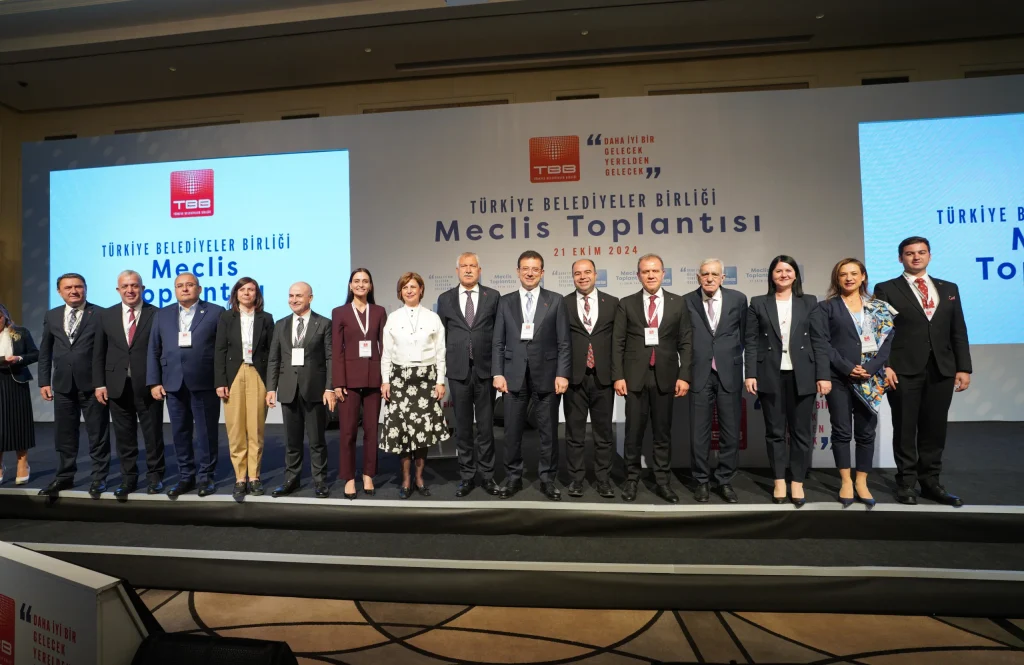 Başkanlar TBB'de İmamoğlu'yla buluştu | Edirne Ahval Gazetesi WhatsApp Image 2024 10 22 at 2.10.54 PM 20241022141649032 1 | Edirne Ahval Gazetesi