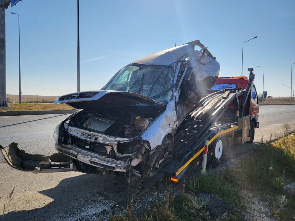 Ambulansla otomobil çarpıştı: 7 yaralı | Edirne Ahval Gazetesi WhatsApp Image 2024 11 01 at 19.53.03 | Edirne Ahval Gazetesi