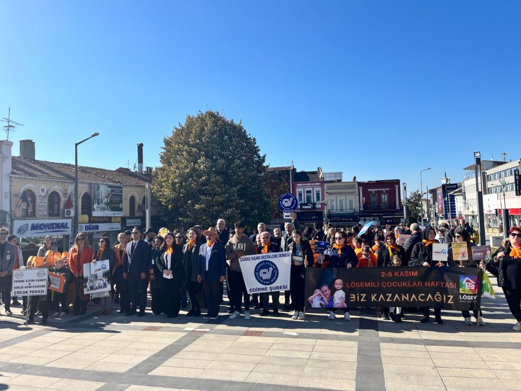 LÖSEV’den farkındalık yürüyüşü | Edirne Ahval Gazetesi WhatsApp Image 2024 11 05 at 16.25.13 3 | Edirne Ahval Gazetesi
