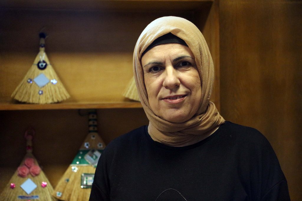 Aynalı süpürge 'tarihe karışmasın' istiyorlar | Edirne Ahval Gazetesi 10 3 | Edirne Ahval Gazetesi