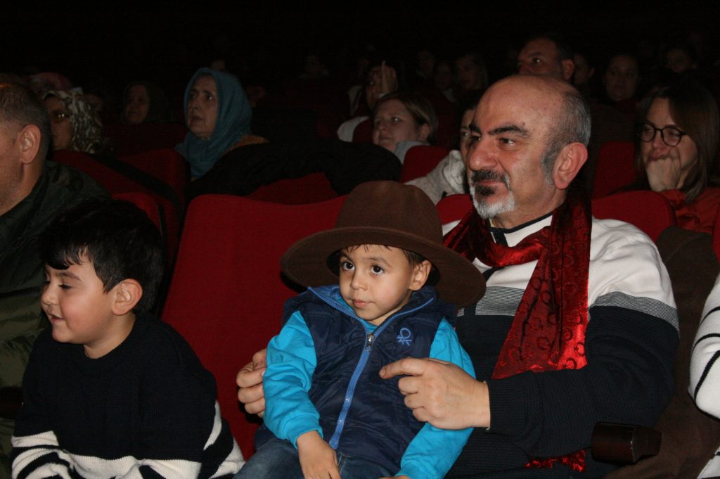 Masallar büyüklere, 'umutlar' Yakup'a | Edirne Ahval Gazetesi IMG 8252 | Edirne Ahval Gazetesi