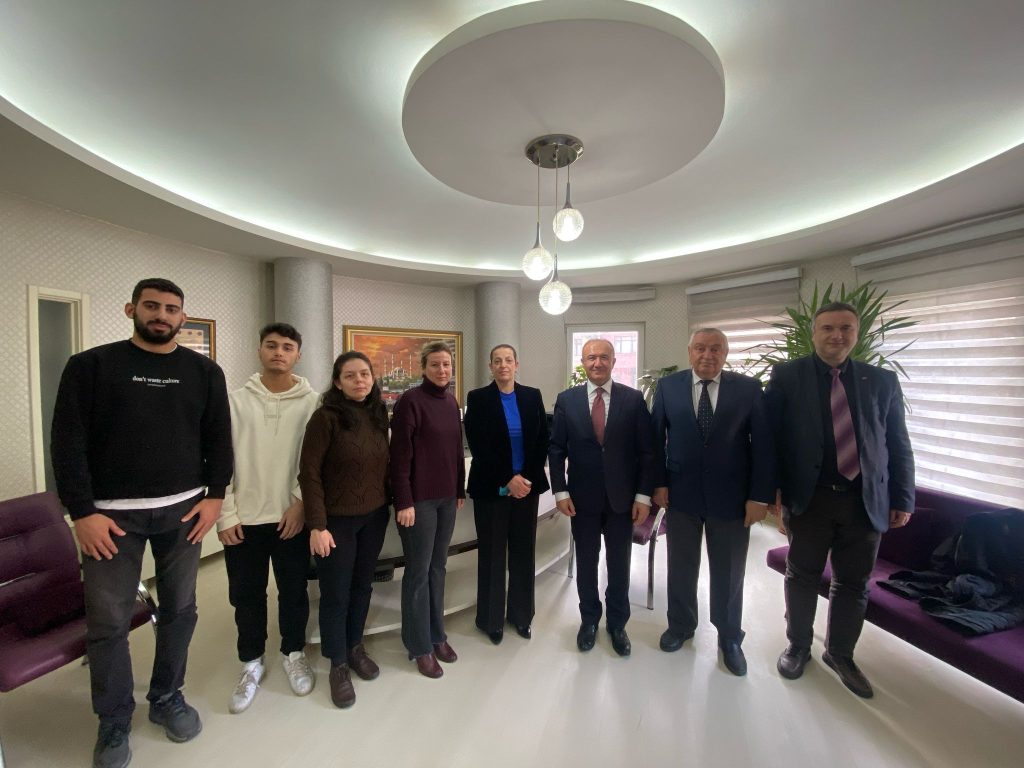 Edirne Defterdarlığı’ndan Genç Girişimcilere ziyaret | Edirne Ahval Gazetesi WhatsApp Image 2025 02 26 at 16.08.09 | Edirne Ahval Gazetesi